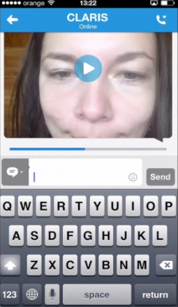 sending a video message via Skype chat on iPhone running on iOS 7