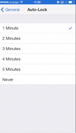 choosing Auto-Lock time settings on iPhone running on iOS 7